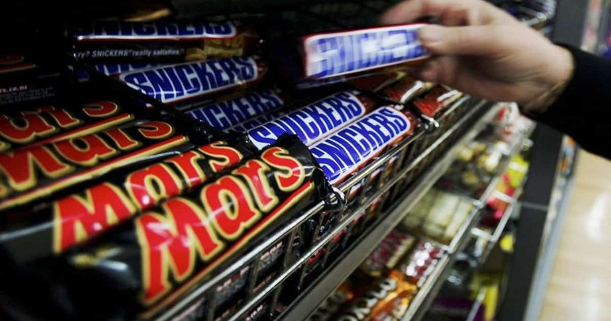   :   Mars  Snickers   