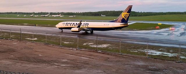          Ryanair  