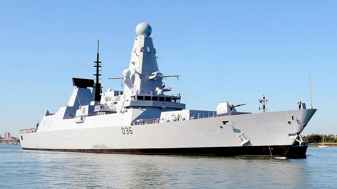        HMS Defender   