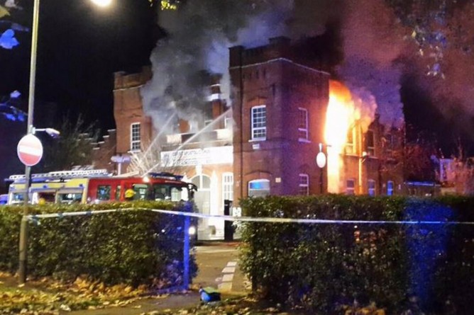Происшествия: Пожар в церкви на Тоттенхэм Хай-Роуд