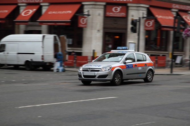 Происшествия: Центр Лондона был эвакуирован из-за подозрительной машины с бельгийскими номерами