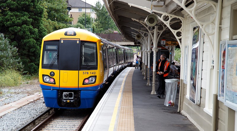 Путешествия: Все пригородные поезда перейдут под управление TfL