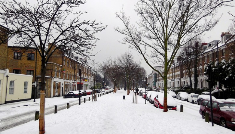 Происшествия: Из-за ужасных холодов власти предупреждают британцев о возможной угрозе их здоровью