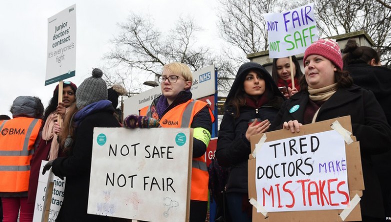 Происшествия: Забастовка младших врачей: больница в Уэст-Мидлендс не справляется с нагрузкой