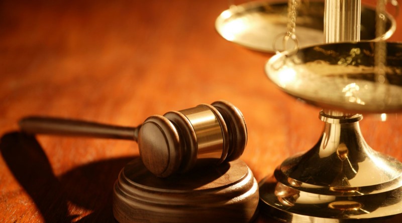 Закон и право: Судьи считают, что домовладелцы могут избивать грабителей