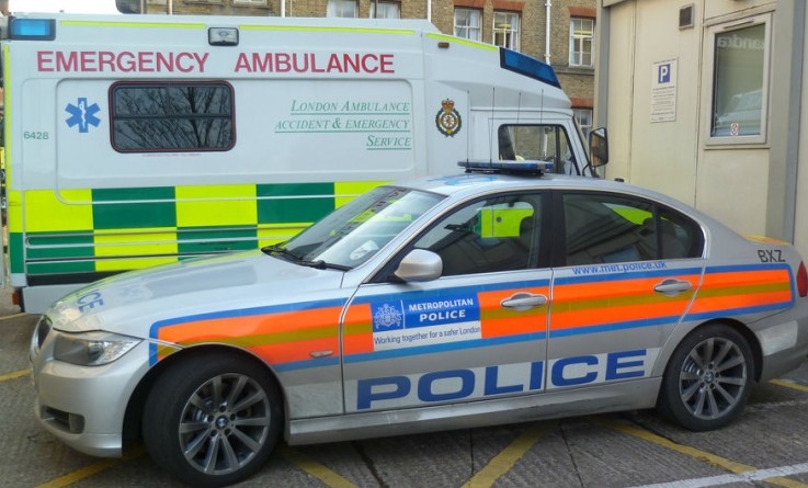 Происшествия: В Северном Лондоне водитель автобуса сбил женщину и скрылся с места происшествия