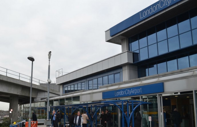 Бизнес и финансы: Лондонский Городской Аэропорт продан за £ 2 миллиарда