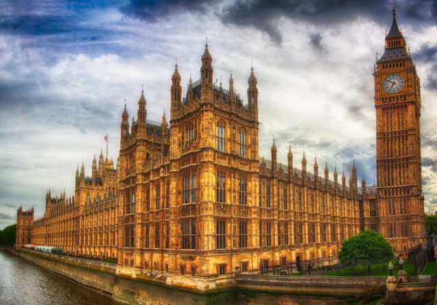 Закон и право: Члены парламента Великобритании не смогут употреблять алкоголь