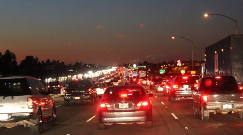 Жители Лондона 101 час в году простаивают в пробках 19032016 Общество: Жители Лондона 101 час в году простаивают в пробках