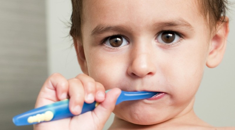 Регулярная чистка зубов может предотвратить болезнь Альцгеймера 14032016 Здоровье и красота: Регулярная чистка зубов может предотвратить болезнь Альцгеймера