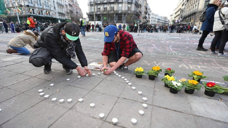 В мире: Брюссель сотрясается от терактов, есть жертвы среди британцев...