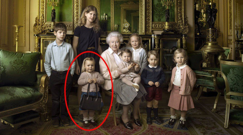 Миа Тиндалл затмила всех на фото с королевой Елизаветой II 25042016 Знаменитости: Миа Тиндалл затмила всех на фото с королевой Елизаветой II