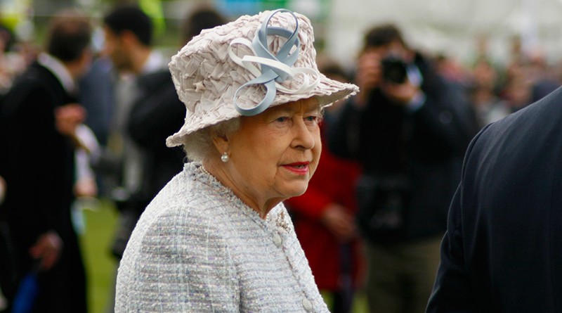 Королева хочет встретить 90-летие вдали от родственников 02042016 Знаменитости: Королева хочет встретить 90-летие вдали от родственников