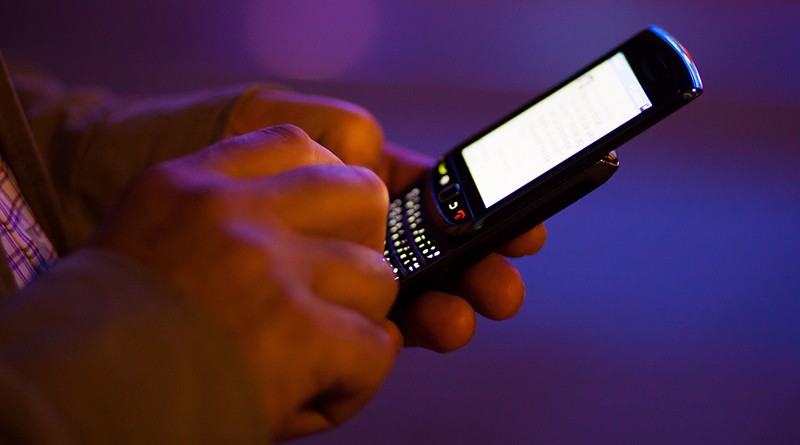 Цены на роуминг для британцев на территории стран ЕС упадут с сегодняшнего дня 30042016 Бизнес и финансы: Цены на роуминг для британцев на территории стран ЕС упадут с сегодняшнего дня