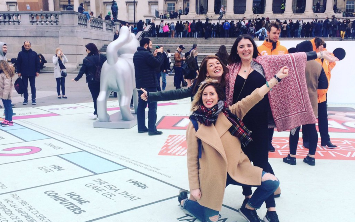 На Трафальгарской площади появилось гигантское поле для монополии 03042016 Досуг: На Трафальгарской площади появилось гигантское поле для монополии