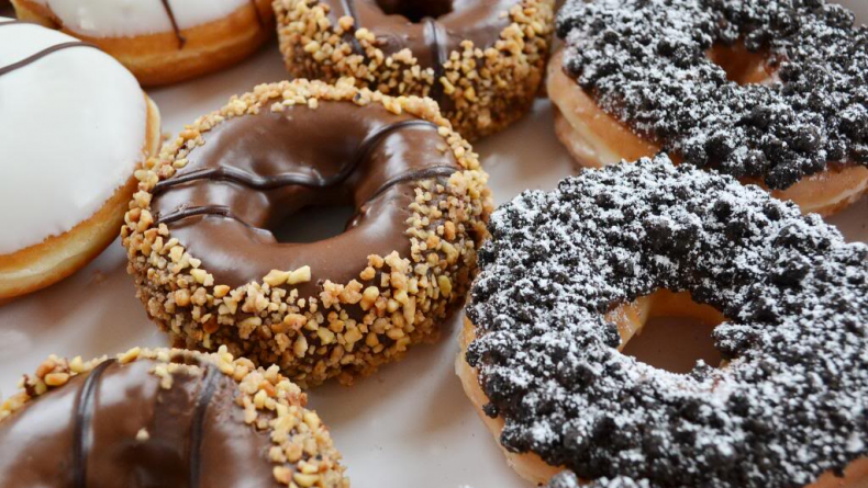 Досуг: «Krispy Kreme» открывает банкомат по продаже пончиков в Холборне