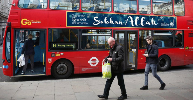 Общество: Во время Рамадана на автобусах Лондона появятся надписи, прославляющие Аллаха
