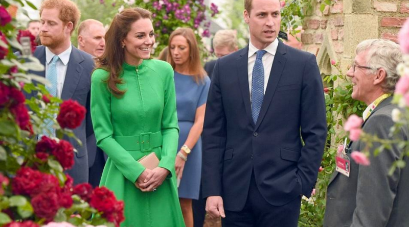 Кейт, Уильям и Королева посетили "Chelsea Flower Show" 25052016 Знаменитости: Кейт, Уильям и Королева посетили "Chelsea Flower Show"