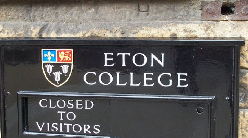 Общество: Школьник из Брикстона, выигравший стипендию в Итоне, хочет пойти по стопам Дэвида Кэмерона