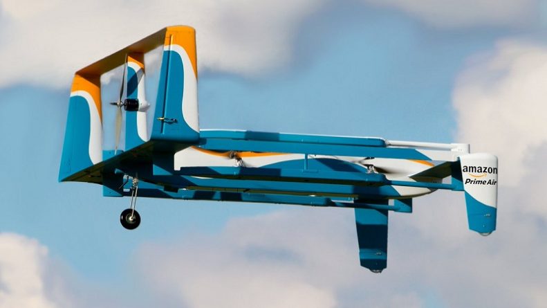 Технологии: Amazon будет тестировать доставку товаров в Британии при помощи дронов