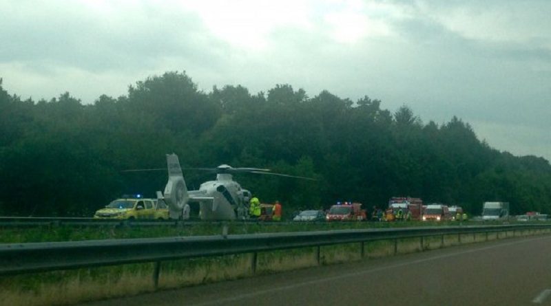 13 британских подростков пострадало в аварии во время школьной поездки во Францию 24072016 Происшествия: 13 британских подростков пострадало в аварии во время школьной поездки во Францию