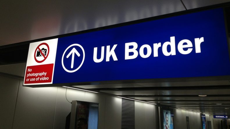 Общество: Brexit: вновь поднят вопрос 7-летнего ограничения миграции граждан ЕС в Британию