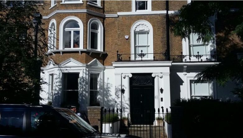 Досуг: Особняк, стоимостью 16 миллионов фунтов, стал новым домом Дэвида Кэмерона