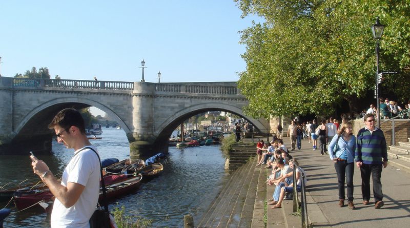 Общество: Ричмонд-на-Темзе назвали самым счастливым местом для жизни в Лондоне