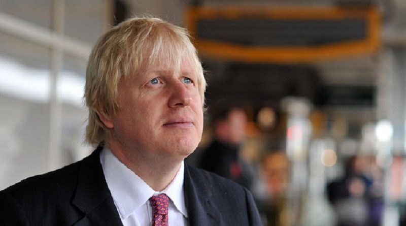 Общество: Борис Джонсон возьмет на себя управление страной на время отпуска Терезы Мэй