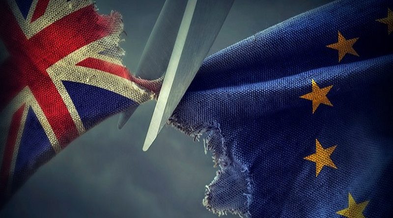 Общество: Brexit "идет полным ходом", - заявляют в правительстве