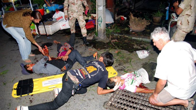 В мире: Двойной взрыв в Таиланде