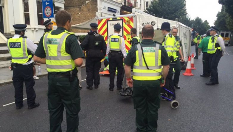 Происшествия: На карнавале в Ноттинг-Хилле пострадал 15-летний мальчик