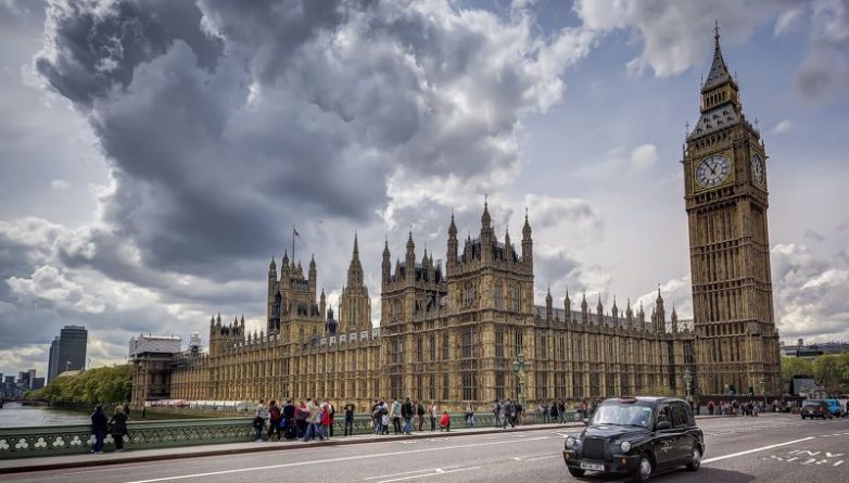 Общество: Здание Парламента могут закрыть на 6 лет