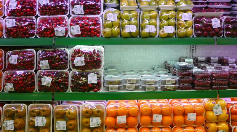 В мире: В супермаркетах Франции запретили выбрасывать просроченную и испорченную еду