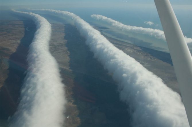В мире: Австралийцы смогут увидеть необыкновенные сюрреалистичные облака