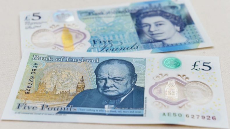Бизнес и финансы: Публике представили новые пластиковые банкноты с Уинстоном Черчиллем