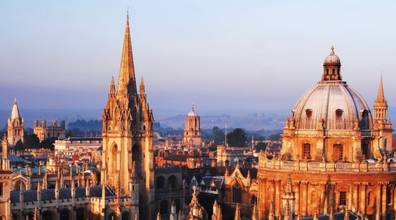 Общество: Британский университет впервые признан лучшим вузом мира