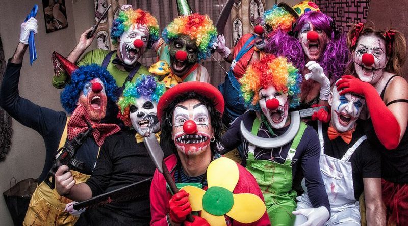 Общество: Скотленд-Ярд расследует инциденты с «клоунами-убийцами»