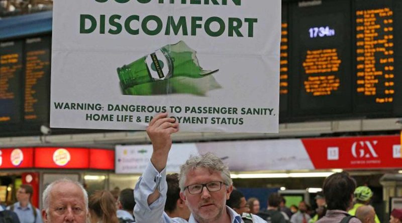 Садик Хан намерен положить конец железнодорожным «кошмарам» в лондонском пригороде 14102016 Общество: Садик Хан намерен положить конец железнодорожным «кошмарам» в лондонском пригороде