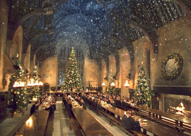 Досуг: Магглы снова смогут насладиться рождественским ужином в Хогвартсе в этом году