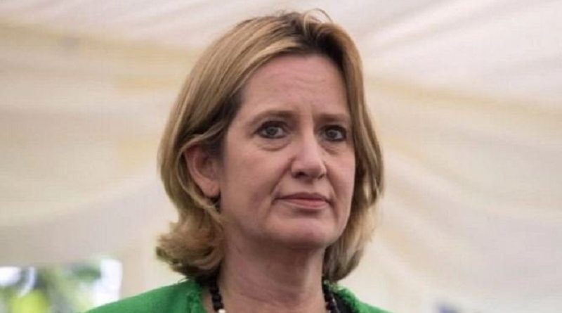 Общество: Британия выделит 36 млн, чтобы обеспечить безопасность мигрантов из лагеря в Кале