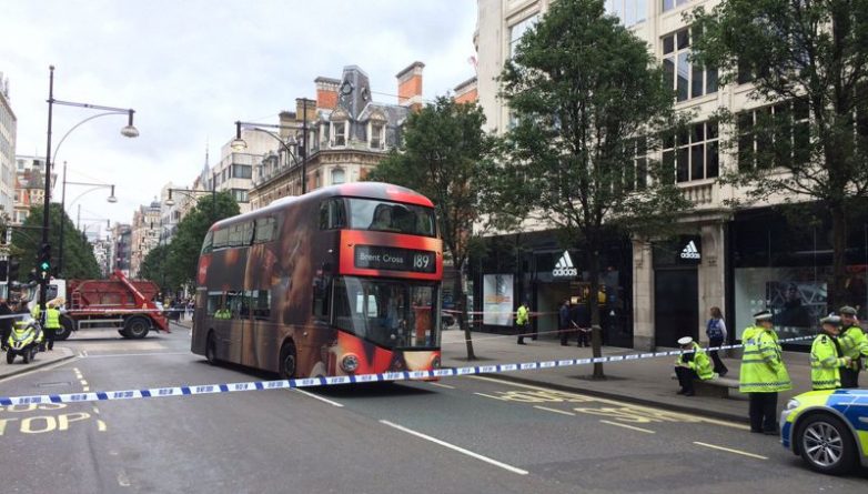 Происшествия: Женщина серьёзно пострадала в результате аварии на Oxford Street
