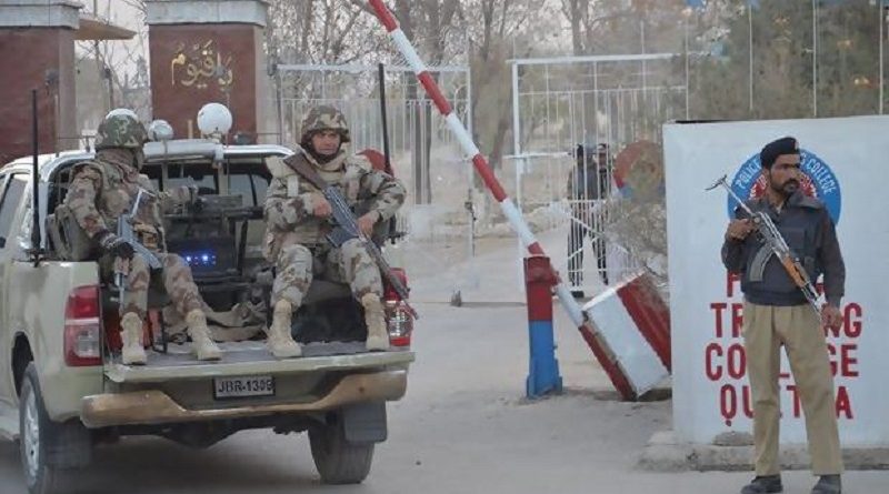 В мире: Нападение на полицейскую академию в Пакистане: более 50 человек убито, более 100 ранено