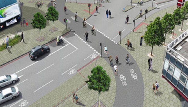 Общество: Активисты назвали велосипедные супермагистрали Лондона "опасными"
