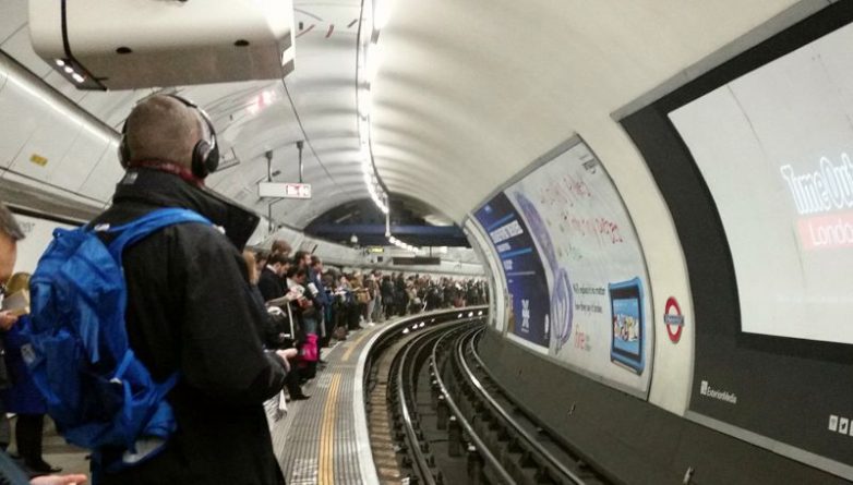 Общество: В понедельник ожидаются проблемы в работе Piccadilly Line