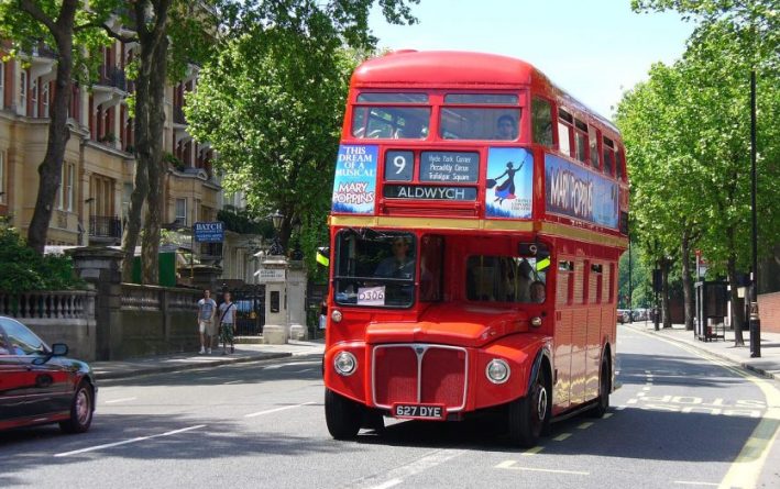 Досуг: Почему автобусы в Лондоне красные?