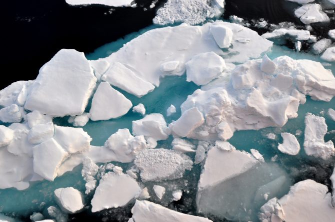 В мире: К чему приведет таяние арктических льдов