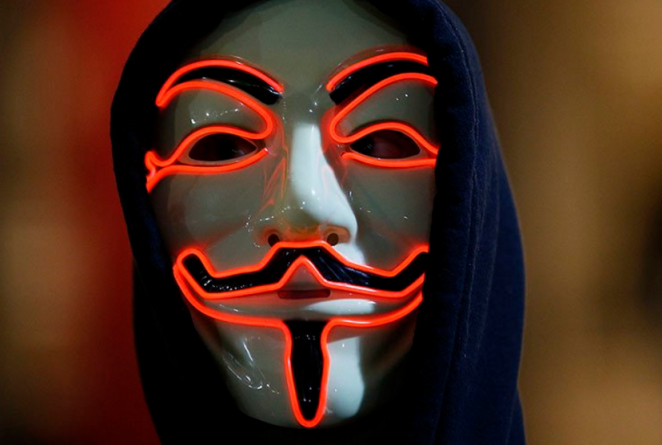 Технологии: "Анонимусы" могут стоять за сбоями в работе сайта Скотланд-Ярда