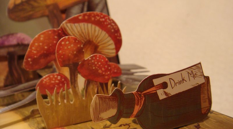 В Ноттингеме открылось кафе для  поклонников «Алисы в Стране чудес» 02122016 Досуг: В Ноттингеме открылось кафе для  поклонников «Алисы в Стране чудес»