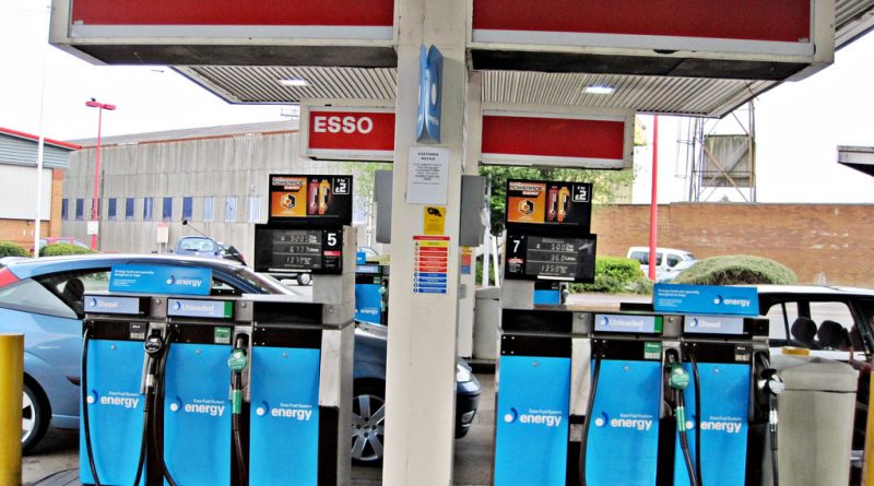 Цены на бензин резко возрастут к Новому году 03122016 Бизнес и финансы: Цены на бензин резко возрастут к Новому году